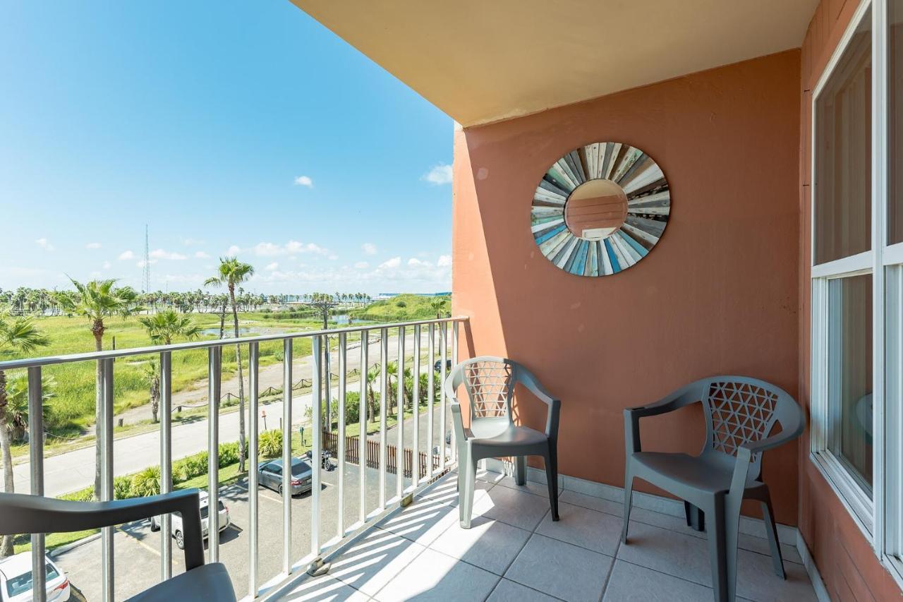 Charming 1 Bedroom, 3 Minute Walk To The Beach Condo South Padre Island Zewnętrze zdjęcie